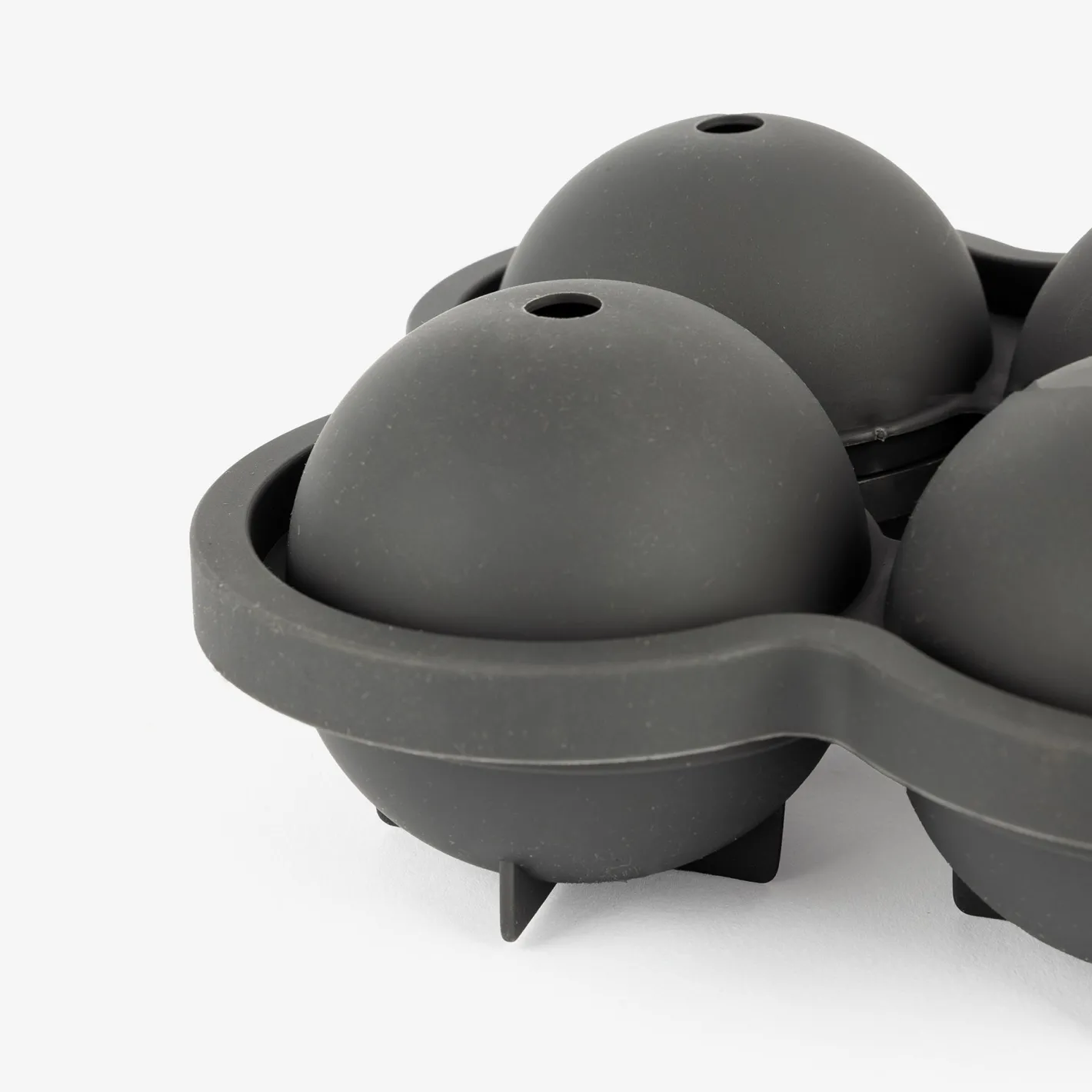 Bandeja para 4 cubitos Ball XL 16x15x7cm^Casa Viva Hot