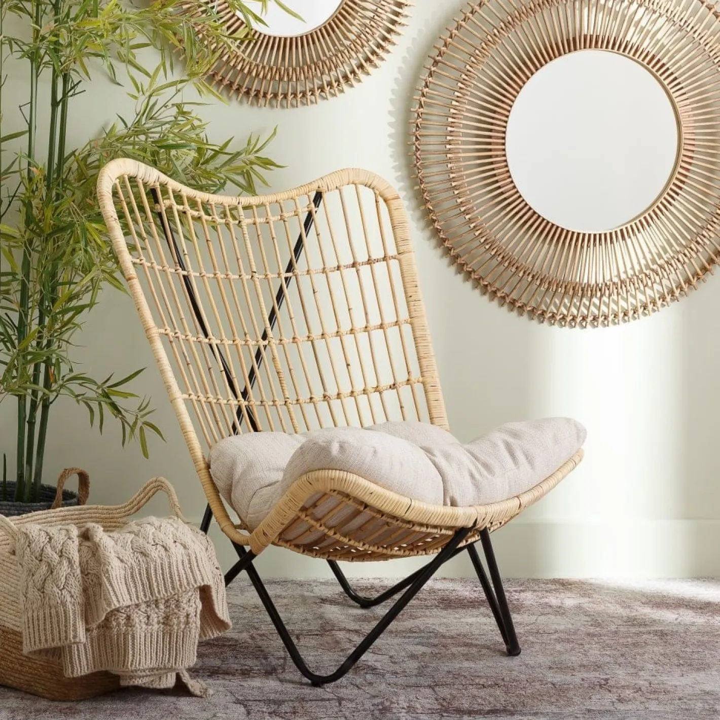 Butaca de fibras naturales y metal con cojín 76x76x87cm^Casa Viva Sale