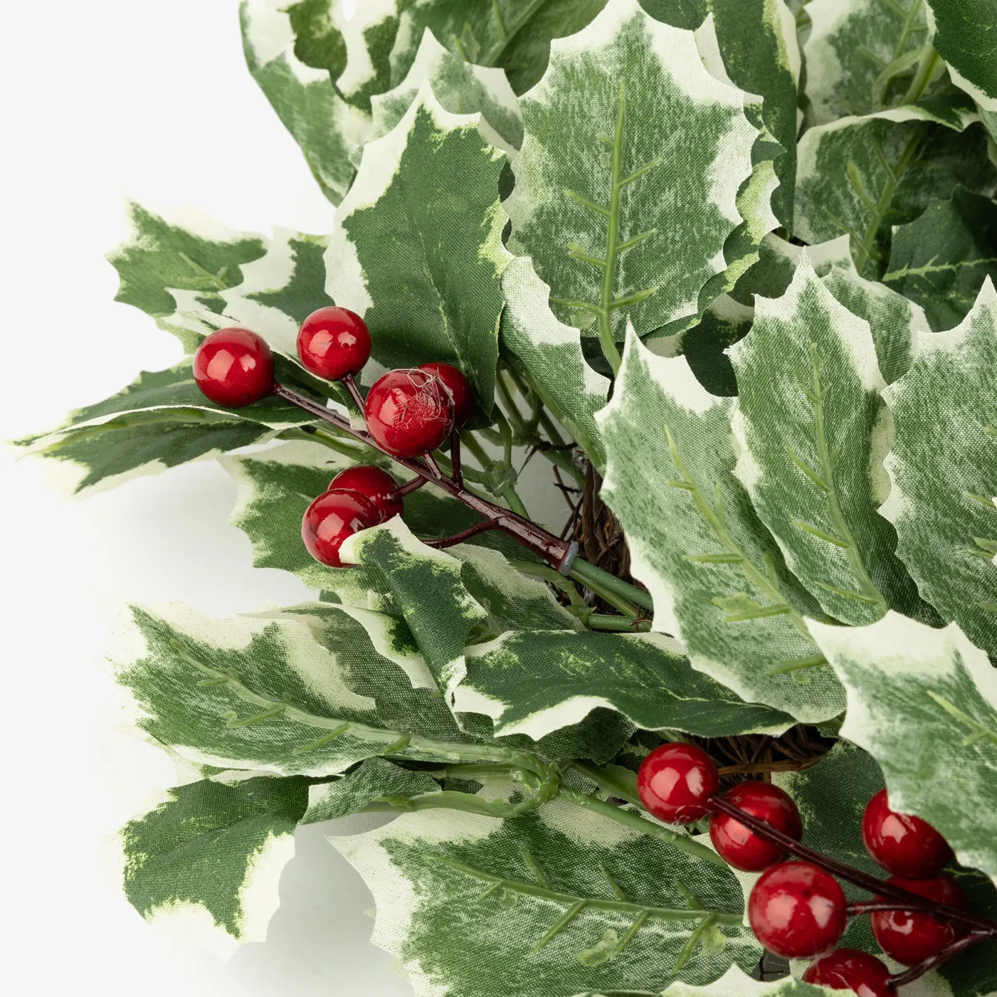 Corona decorativa de acebo y bayas rojas Ø41cm^Casa Viva Discount