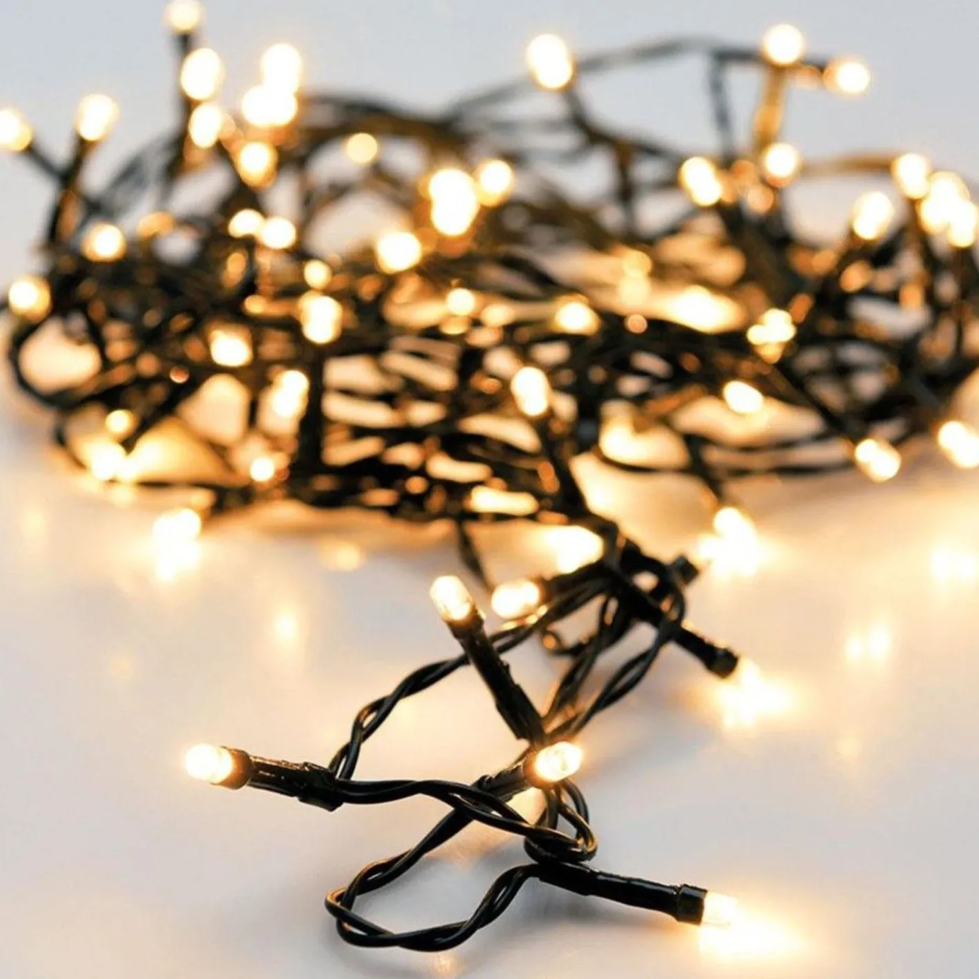 Guirnalda de luces exterior 48 LEDs luz cálida 4m^Casa Viva Discount