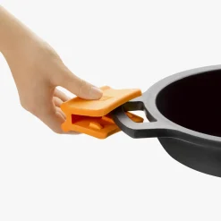 NO WEB - Cacerola baja de aluminio fundido con tapa Efficient de Bra Ø28cm^Casa Viva Hot