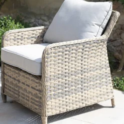 Set de jardín de 4 piezas de ratán sintético Lanai^Casa Viva Clearance