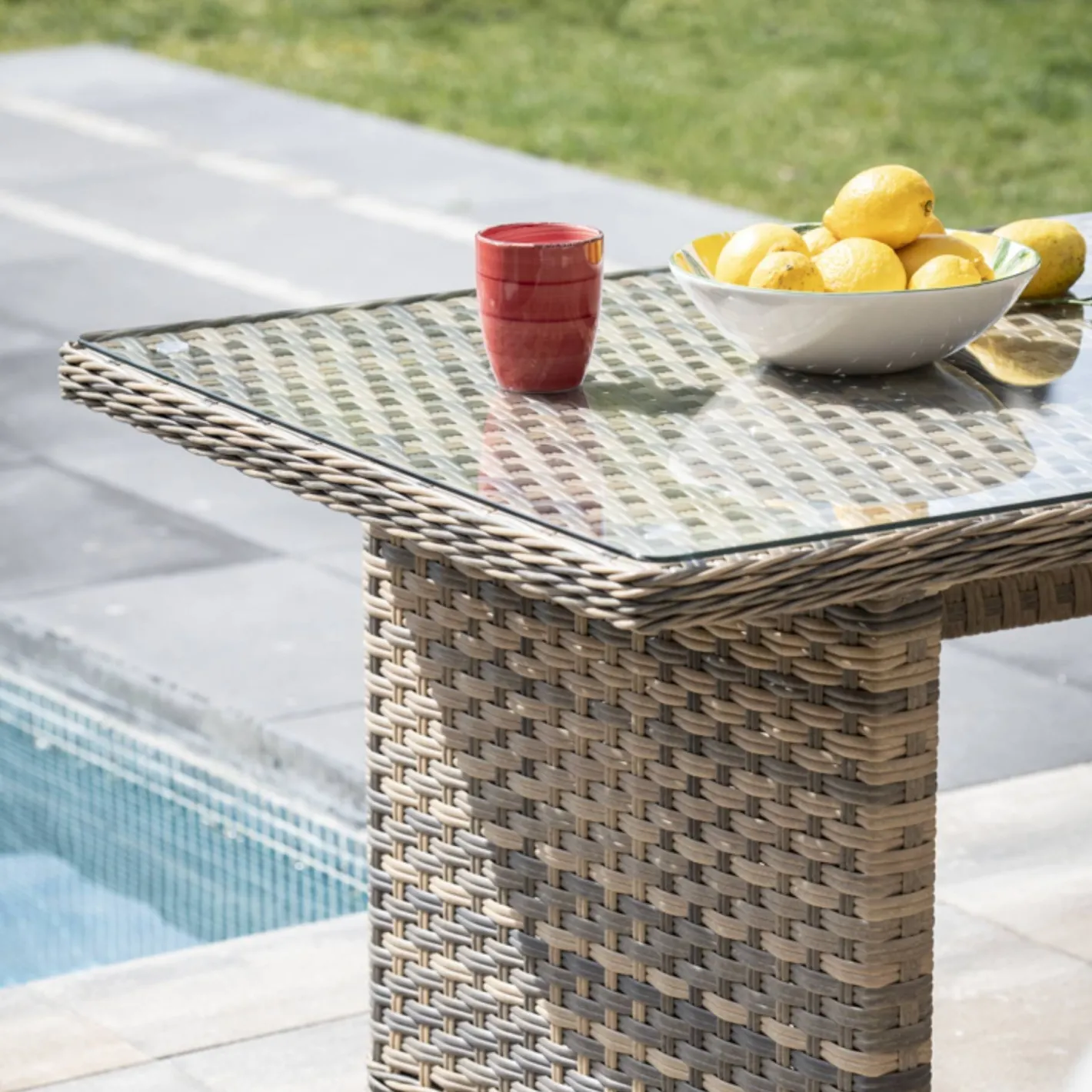 Set de jardín de 4 piezas de ratán sintético Lanai^Casa Viva Clearance